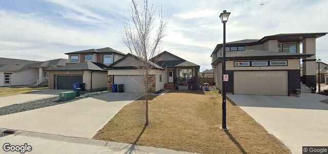 Larawan ng 8 Guernsey Lane sa Winnipeg, Manitoba