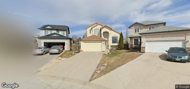 Larawan ng 90 Quantrell Bay sa Winnipeg, Manitoba