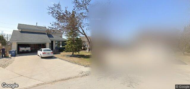 Larawan ng 92 Queensbury Bay sa Winnipeg, Manitoba