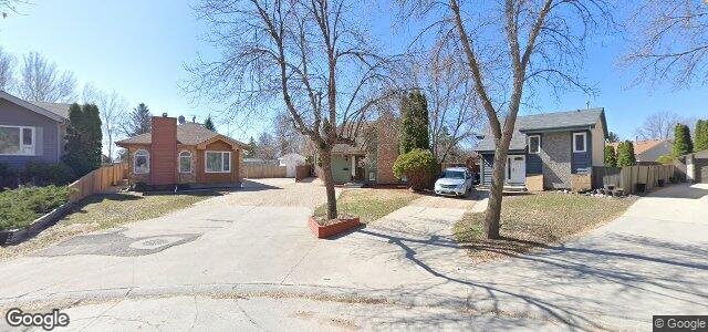 Larawan ng 92 Turnham Drive sa Winnipeg, Manitoba