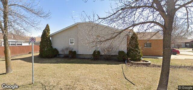 Larawan ng 95 Eastmount Drive sa Winnipeg, Manitoba