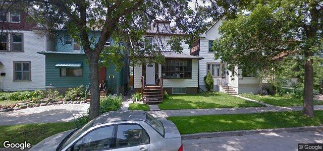 Larawan ng 1002 Banning Street sa Winnipeg, Manitoba