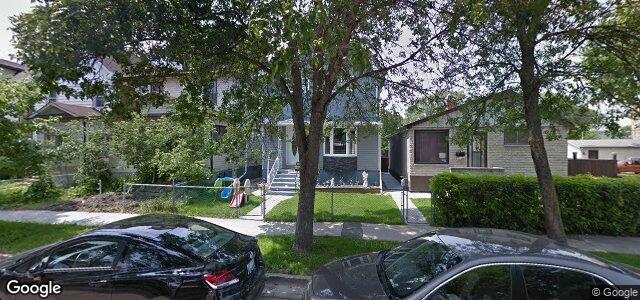 Larawan ng 1016 Banning Street sa Winnipeg, Manitoba