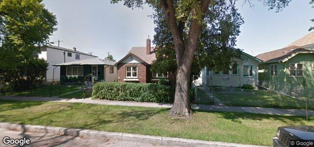 Larawan ng 576 Home Street sa Winnipeg, Manitoba