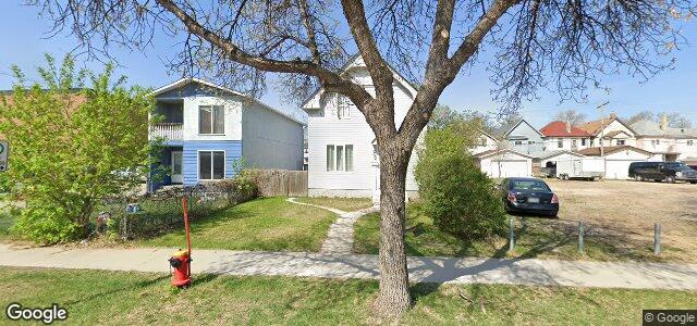 Larawan ng 582 Burnell Street sa Winnipeg, Manitoba