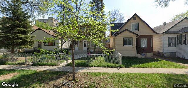 Larawan ng 599 Alverstone Street sa Winnipeg, Manitoba