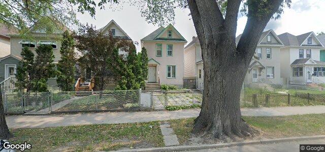 Photo of 627 Maryland Street in Winnipeg, Manitoba