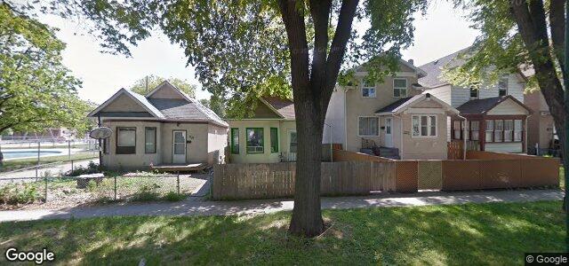 Larawan ng 657 Home Street sa Winnipeg, Manitoba