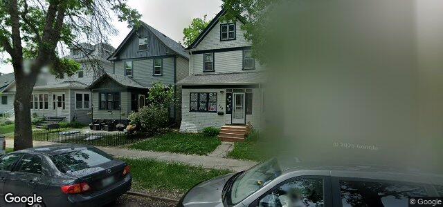 Larawan ng 666 Banning Street sa Winnipeg, Manitoba