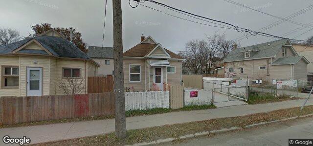 Larawan ng 672 Wellington Avenue sa Winnipeg, Manitoba