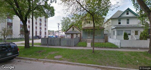 Larawan ng 678 Home Street sa Winnipeg, Manitoba