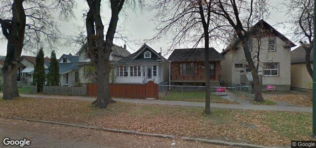 Larawan ng 679 Alverstone Street sa Winnipeg, Manitoba