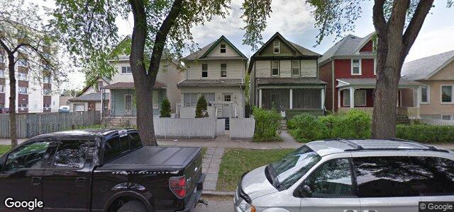 Larawan ng 682 Home Street sa Winnipeg, Manitoba