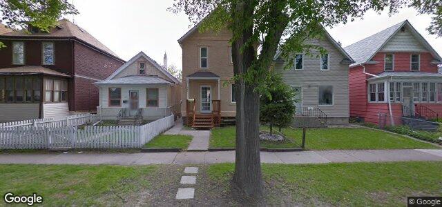 Photo of 687 Home Street in Winnipeg, Manitoba