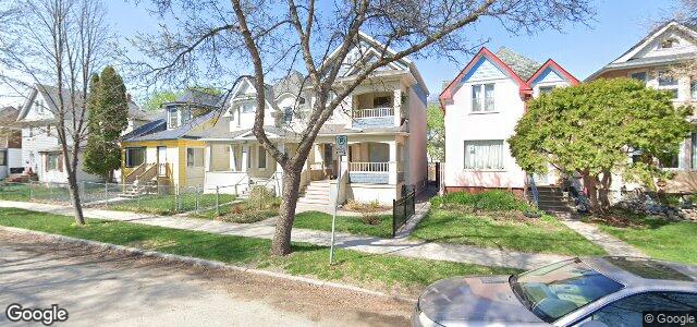 Larawan ng 694 Banning Street sa Winnipeg, Manitoba