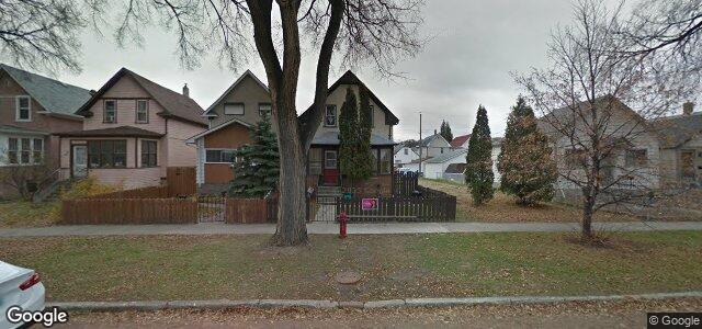 Larawan ng 699 Alverstone Street sa Winnipeg, Manitoba