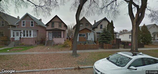 Larawan ng 703 Alverstone Street sa Winnipeg, Manitoba