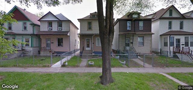 Larawan ng 703 Home Street sa Winnipeg, Manitoba