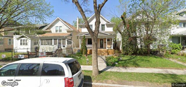 Larawan ng 704 Banning Street sa Winnipeg, Manitoba