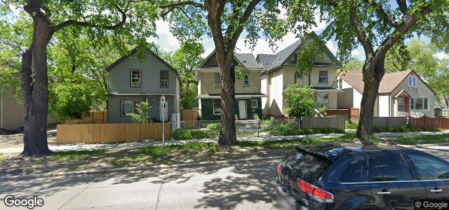 Larawan ng 704 Sherbrook Street sa Winnipeg, Manitoba