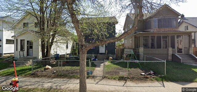 Larawan ng 705 Banning Street sa Winnipeg, Manitoba