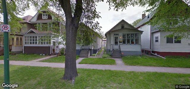 Larawan ng 717 Home Street sa Winnipeg, Manitoba