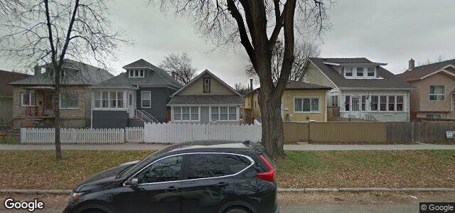 Larawan ng 727 Alverstone Street sa Winnipeg, Manitoba