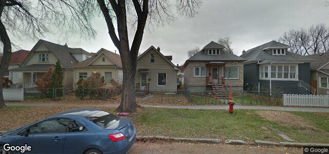Photo of 735 Alverstone Street in Winnipeg, Manitoba