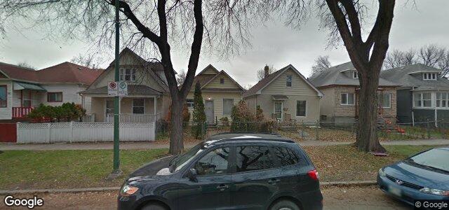 Larawan ng 737 Alverstone Street sa Winnipeg, Manitoba