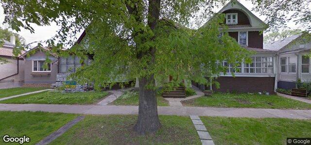Larawan ng 737 Home Street sa Winnipeg, Manitoba