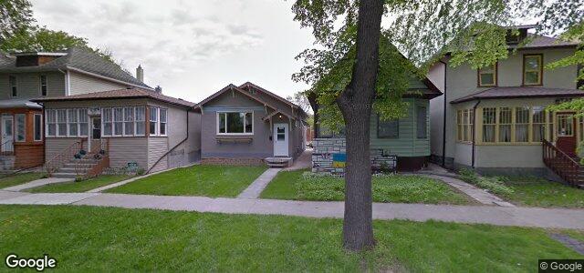 Larawan ng 741 Home Street sa Winnipeg, Manitoba
