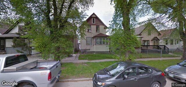 Larawan ng 744 Home Street sa Winnipeg, Manitoba