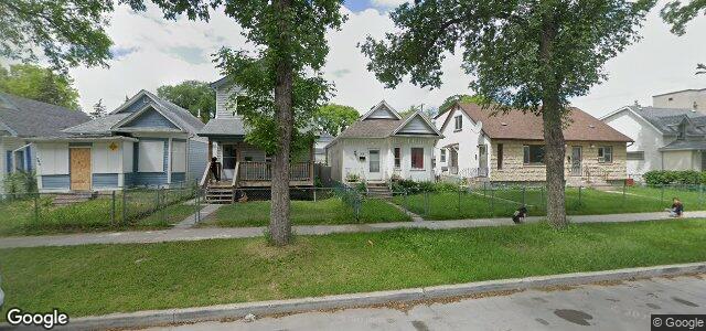 Larawan ng 744 Toronto Street sa Winnipeg, Manitoba