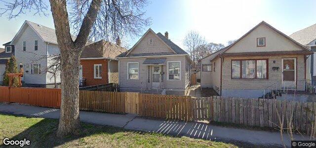 Larawan ng 747 Simcoe Street sa Winnipeg, Manitoba