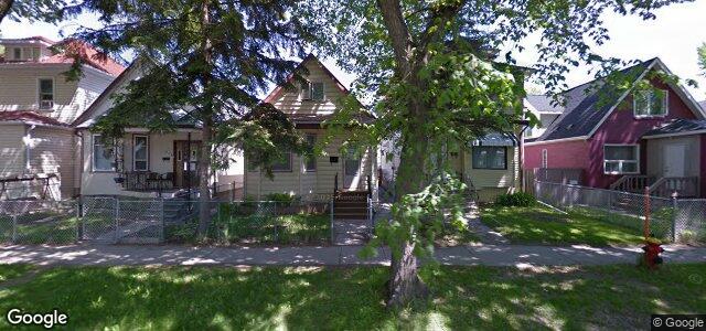 Photo of 805 Alverstone Street in Winnipeg, Manitoba