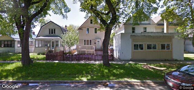 Larawan ng 806 Alverstone Street sa Winnipeg, Manitoba