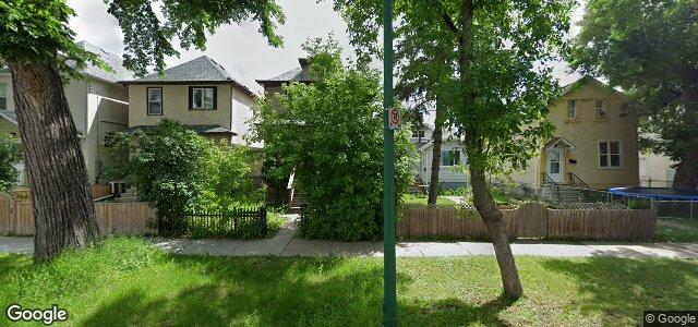 Larawan ng 809 Home Street sa Winnipeg, Manitoba