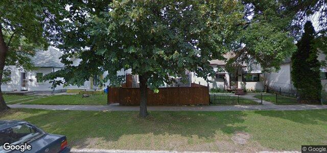 Larawan ng 812 Burnell Street sa Winnipeg, Manitoba