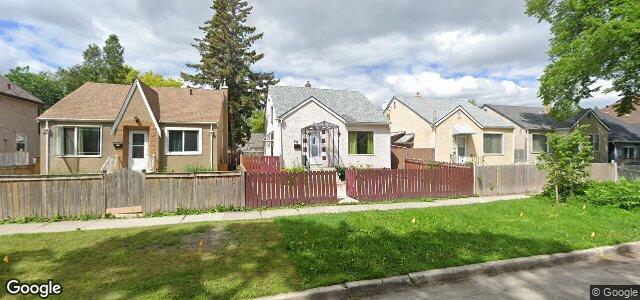 Larawan ng 812 Home Street sa Winnipeg, Manitoba