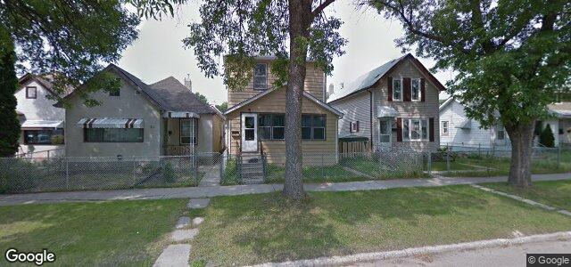 Larawan ng 818 Burnell Street sa Winnipeg, Manitoba