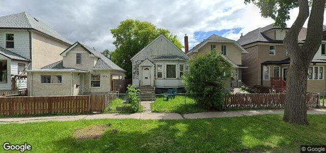 Larawan ng 821 Home Street sa Winnipeg, Manitoba