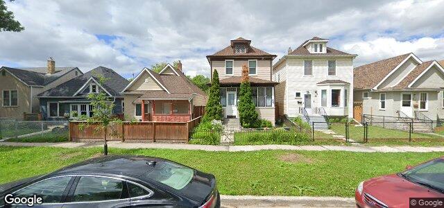 Larawan ng 828 Home Street sa Winnipeg, Manitoba