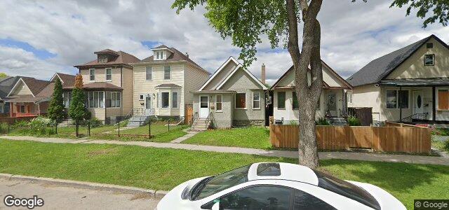 Larawan ng 832 Home Street sa Winnipeg, Manitoba