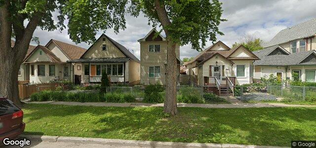 Larawan ng 838 Home Street sa Winnipeg, Manitoba