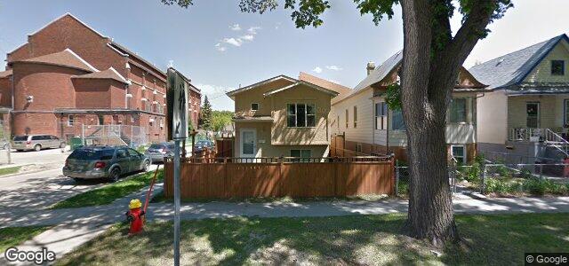 Larawan ng 841 Alverstone Street sa Winnipeg, Manitoba