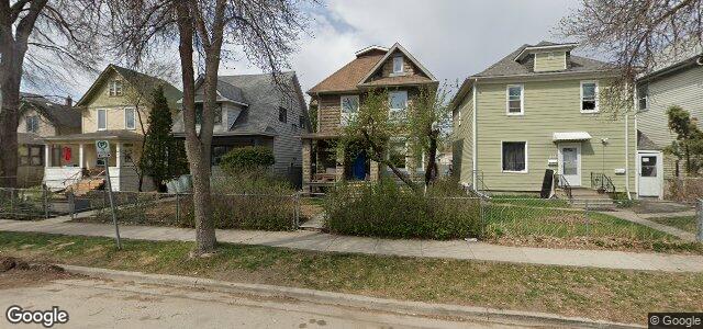 Larawan ng 862 Banning Street sa Winnipeg, Manitoba