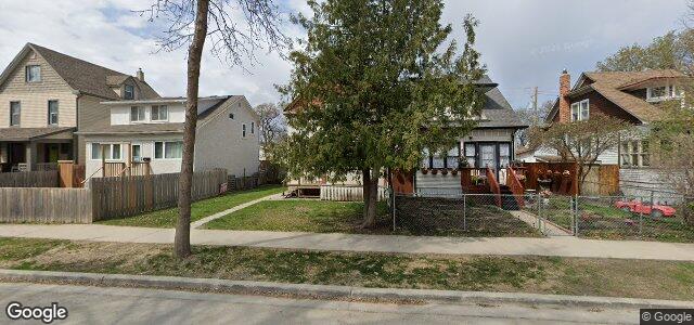 874 Banning Street（加拿大曼尼托巴省溫尼伯市）房屋照片