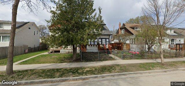 Larawan ng 876 Banning Street sa Winnipeg, Manitoba