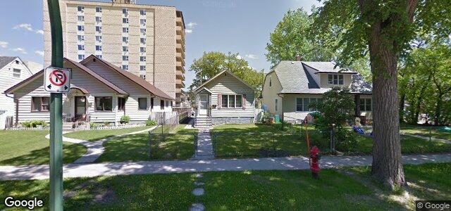 Larawan ng 877 Alverstone Street sa Winnipeg, Manitoba