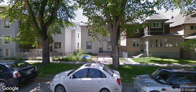 Larawan ng 878 Alverstone Street sa Winnipeg, Manitoba